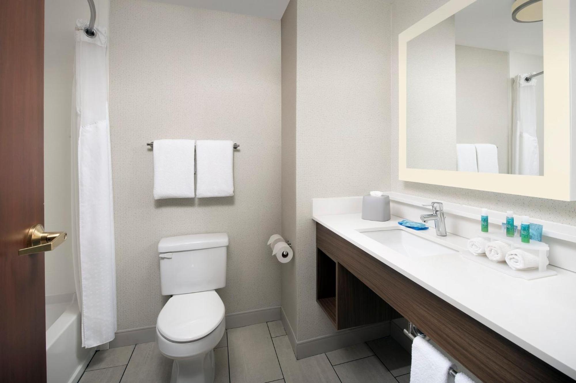 Holiday Inn Express Knoxville-Strawberry Plains By Ihg Exteriör bild