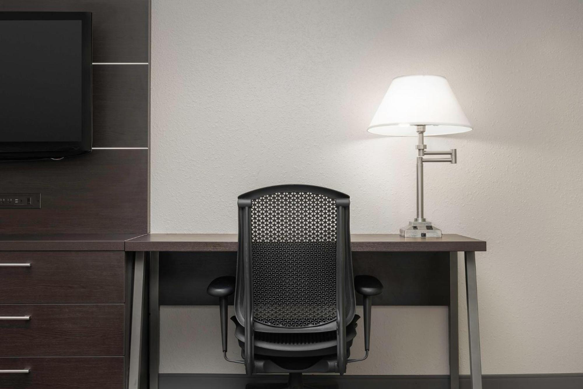 Holiday Inn Express Knoxville-Strawberry Plains By Ihg Exteriör bild