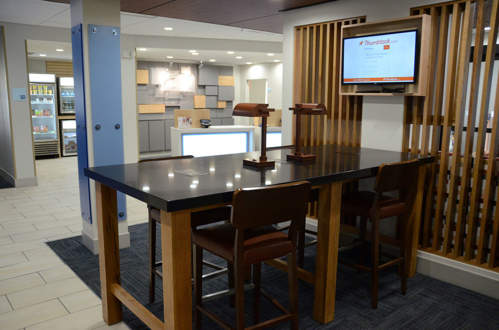 Holiday Inn Express Knoxville-Strawberry Plains By Ihg Exteriör bild