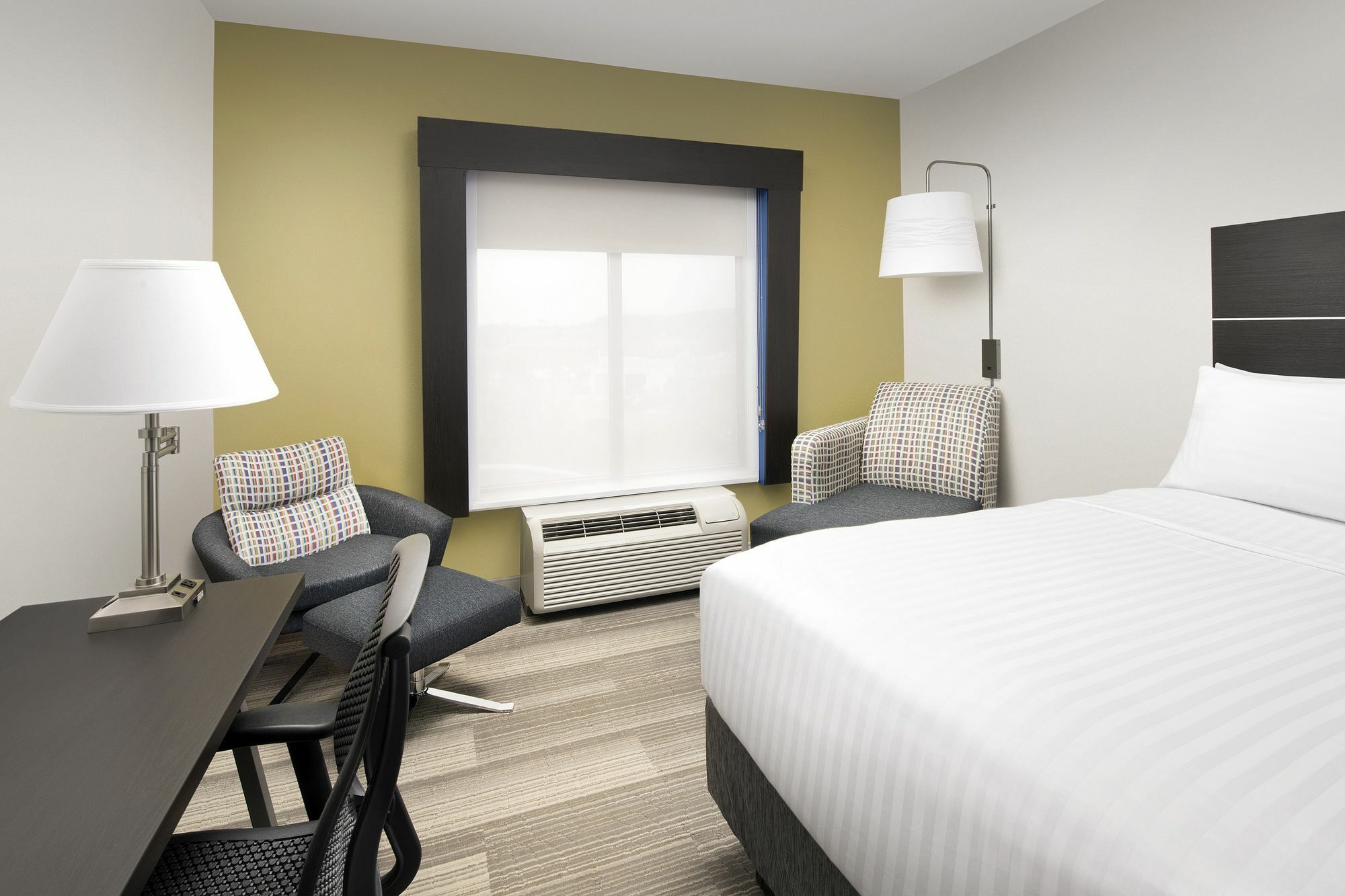 Holiday Inn Express Knoxville-Strawberry Plains By Ihg Exteriör bild