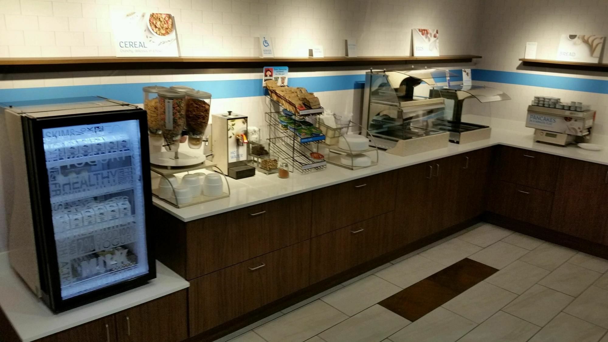 Holiday Inn Express Knoxville-Strawberry Plains By Ihg Exteriör bild